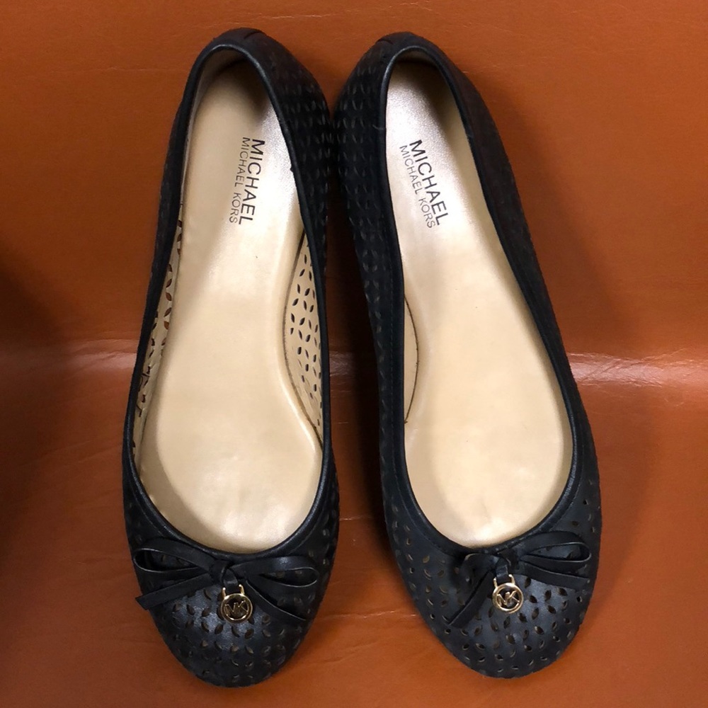 Michael Kors black flats